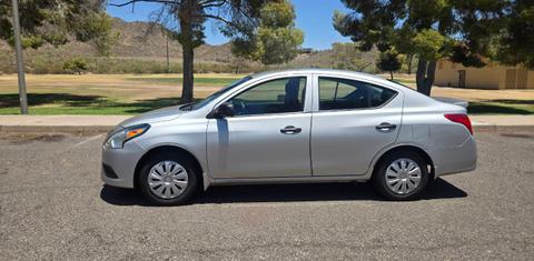Nissan Versa 2015