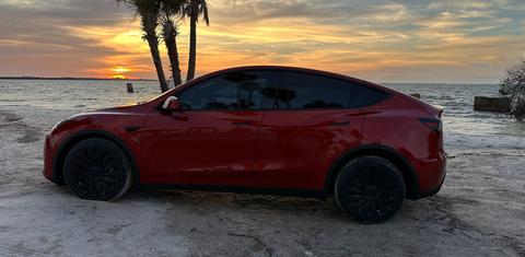 Tesla Model Y 2020