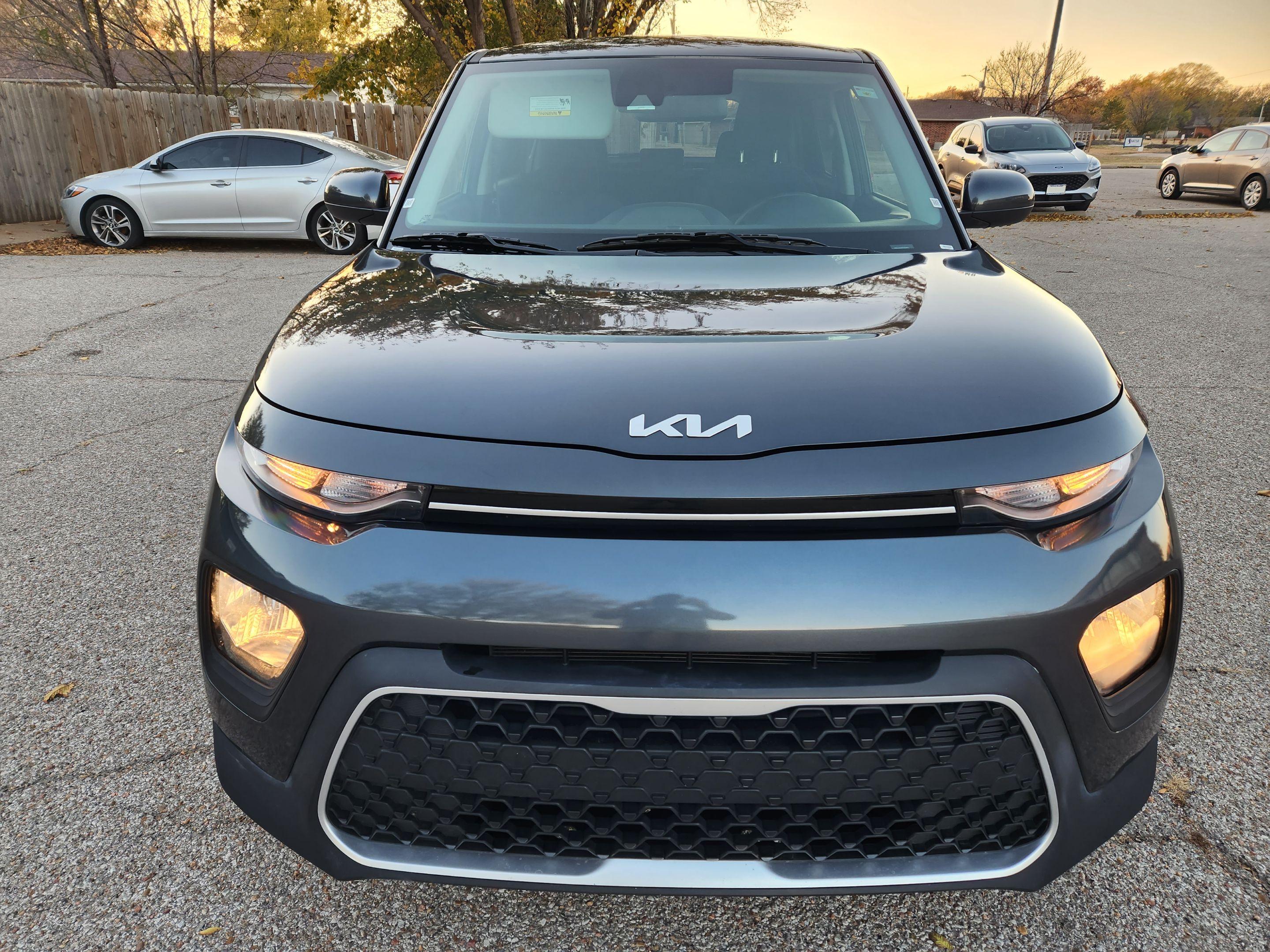 Kia Soul 2022 in Wichita, KS