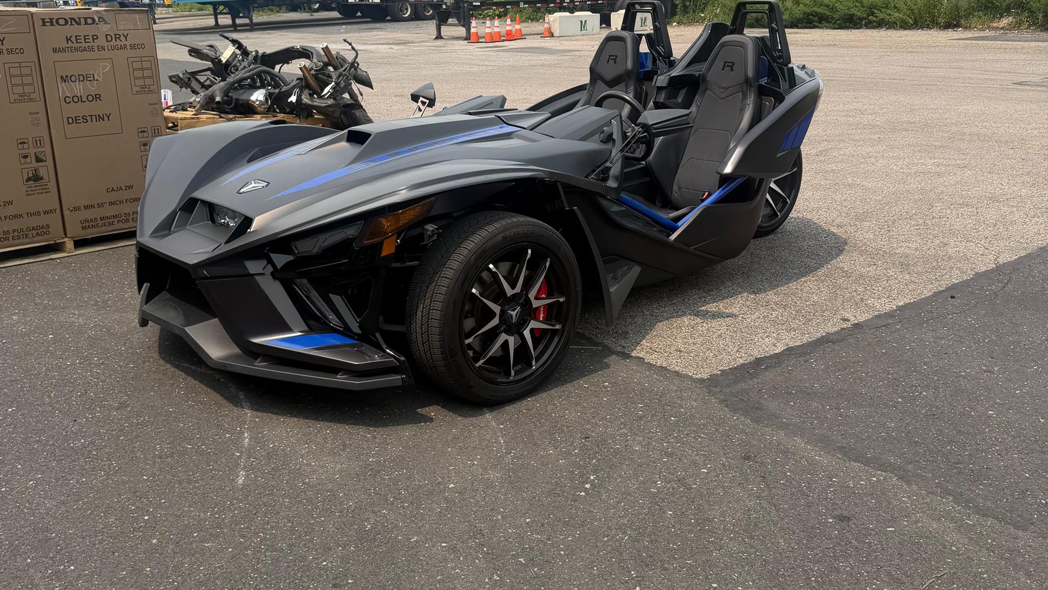 Polaris Slingshot 2023 in Philadelphia, PA