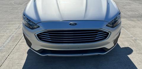 Ford Fusion Hybrid 2019