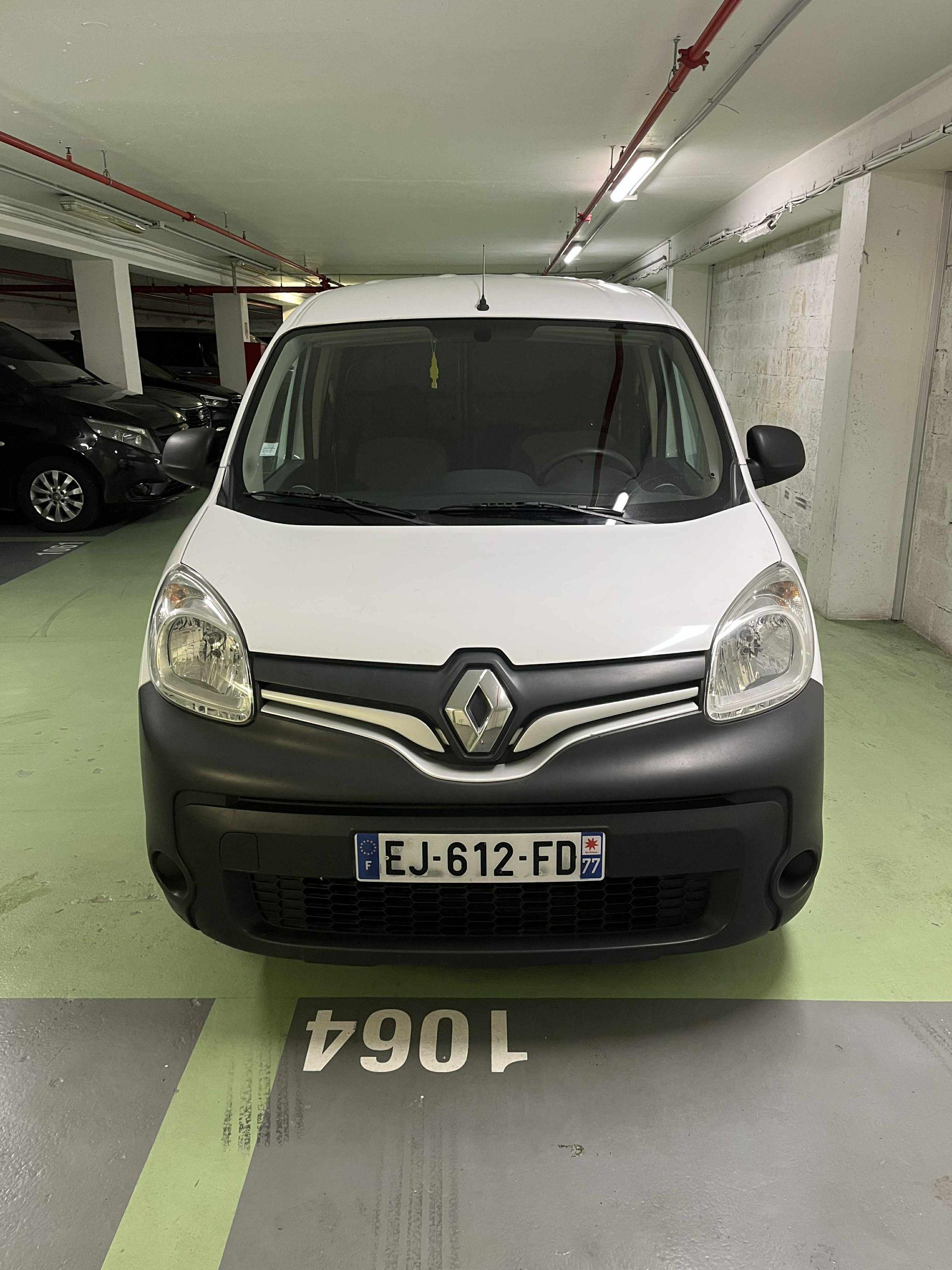 Renault KANGOO EXPRESS II 2017 à Bagneux