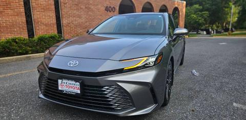 Toyota Camry Hybrid 2026