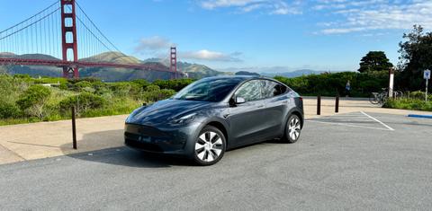Tesla Model Y 2023