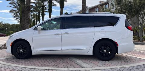 Chrysler Pacifica 2020