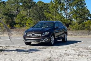 Mercedes-Benz GLA car