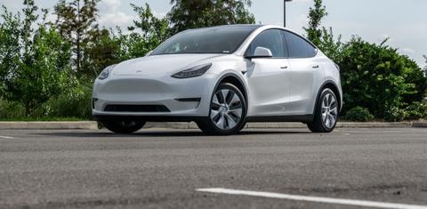 Tesla Model Y 2023