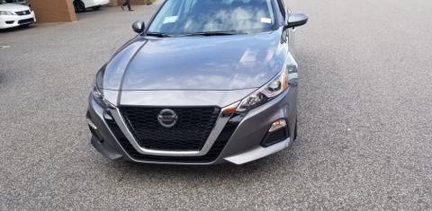 Nissan Altima 2020
