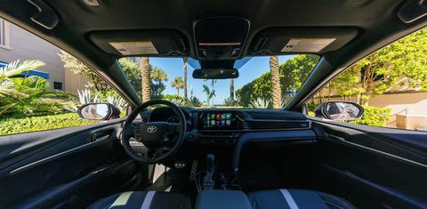 Toyota Camry Hybrid 2025