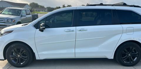Toyota Sienna 2024