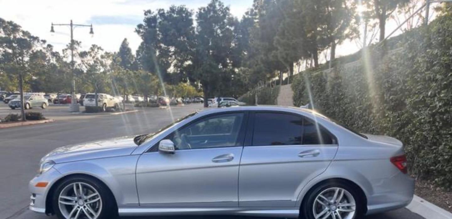 MercedesBenz CClass 2014 rental in Saint Louis, MO by William H. Turo