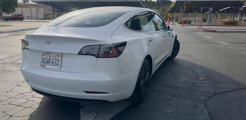 Tesla Model 3 2020
