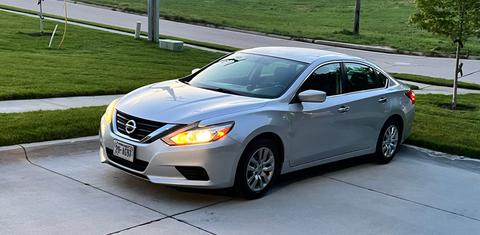 Nissan Altima 2016