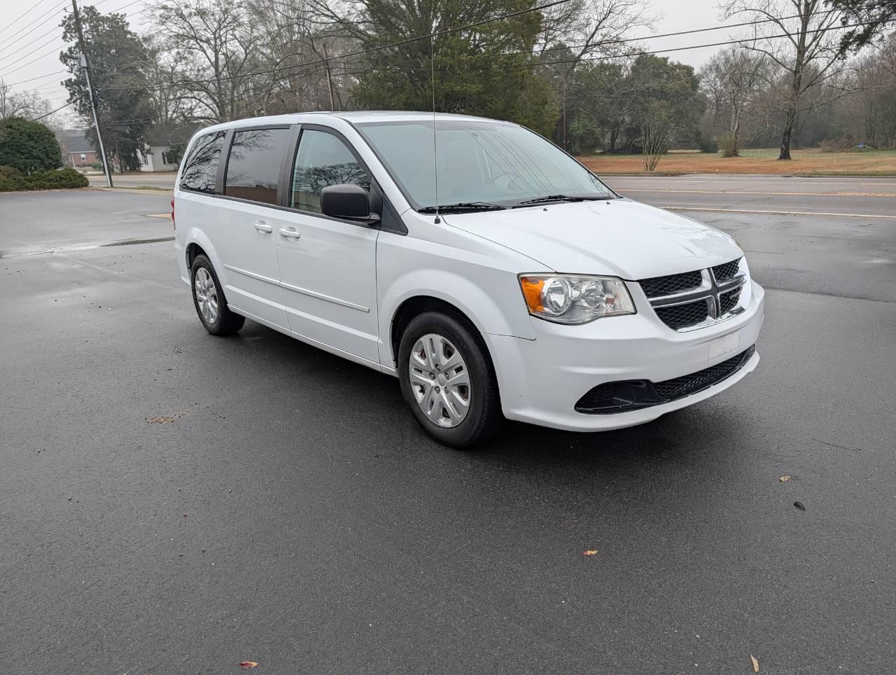 Dodge Grand Caravan 2016 in Sanford, NC