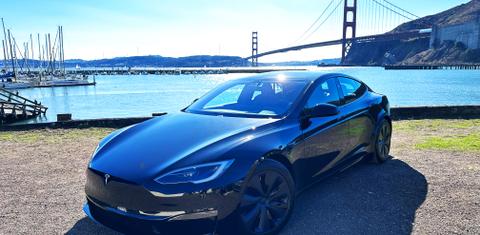 Tesla Model S 2023