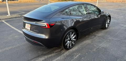 Tesla Model 3 2025