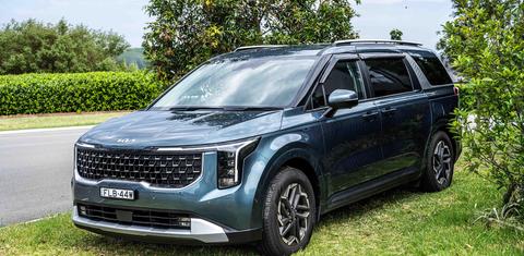 Kia CARNIVAL 2024