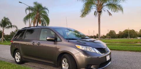 Toyota Sienna 2013