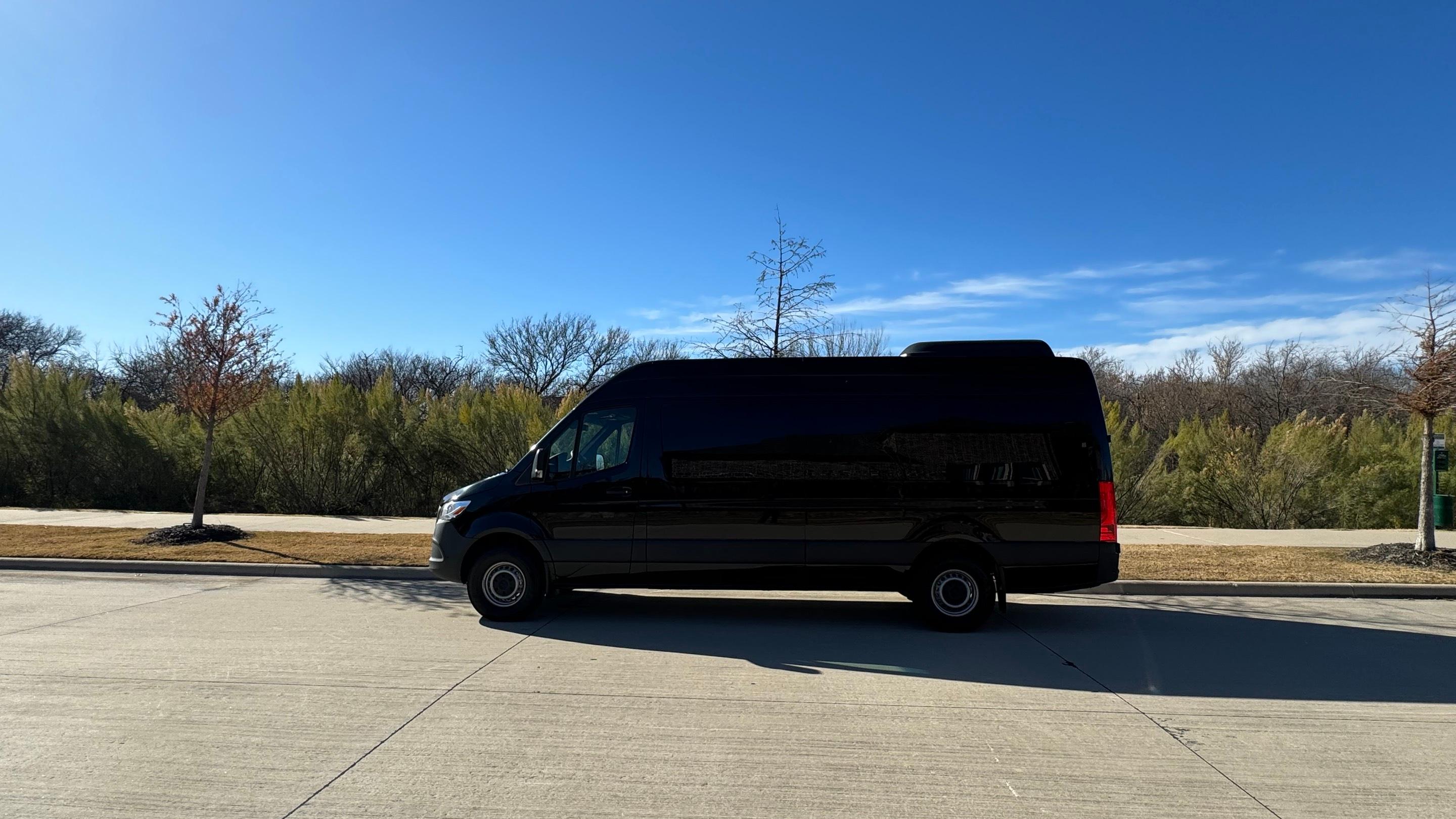 Mercedes-Benz Sprinter 2024 in 