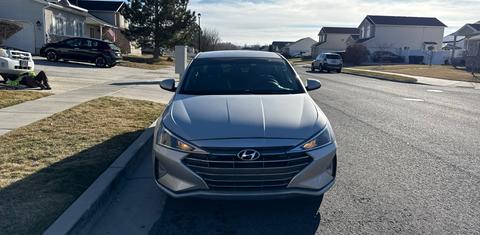 Hyundai Elantra 2019
