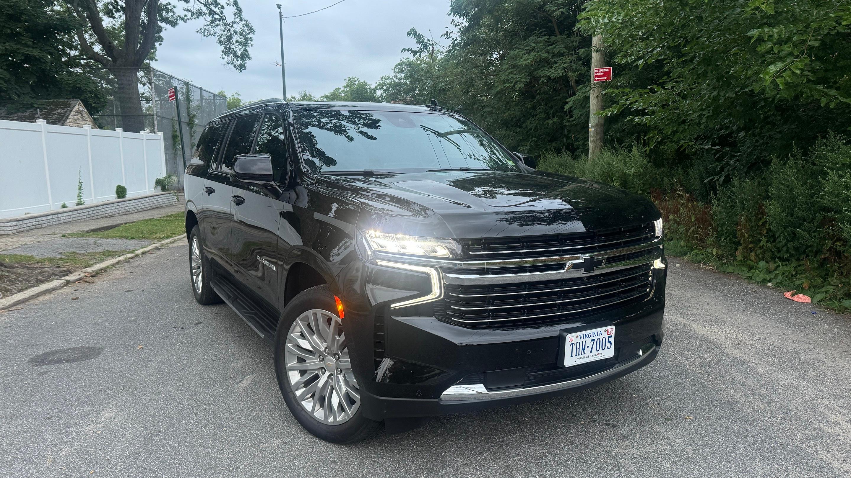 Chevrolet Suburban 2023 in Rosedale, NY
