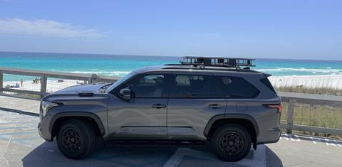 Toyota Sequoia 2023