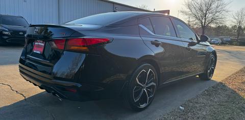 Nissan Altima 2024