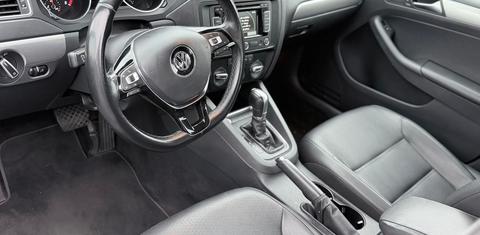 Volkswagen Jetta 2015