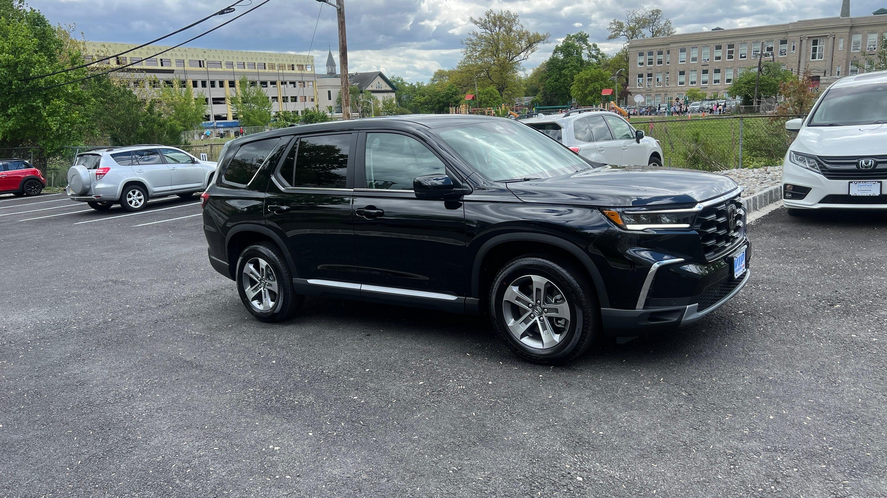 Honda Pilot 2023 in Montclair, NJ