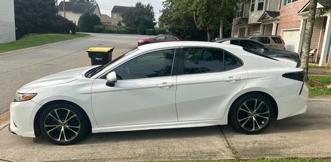 Toyota Camry 2019