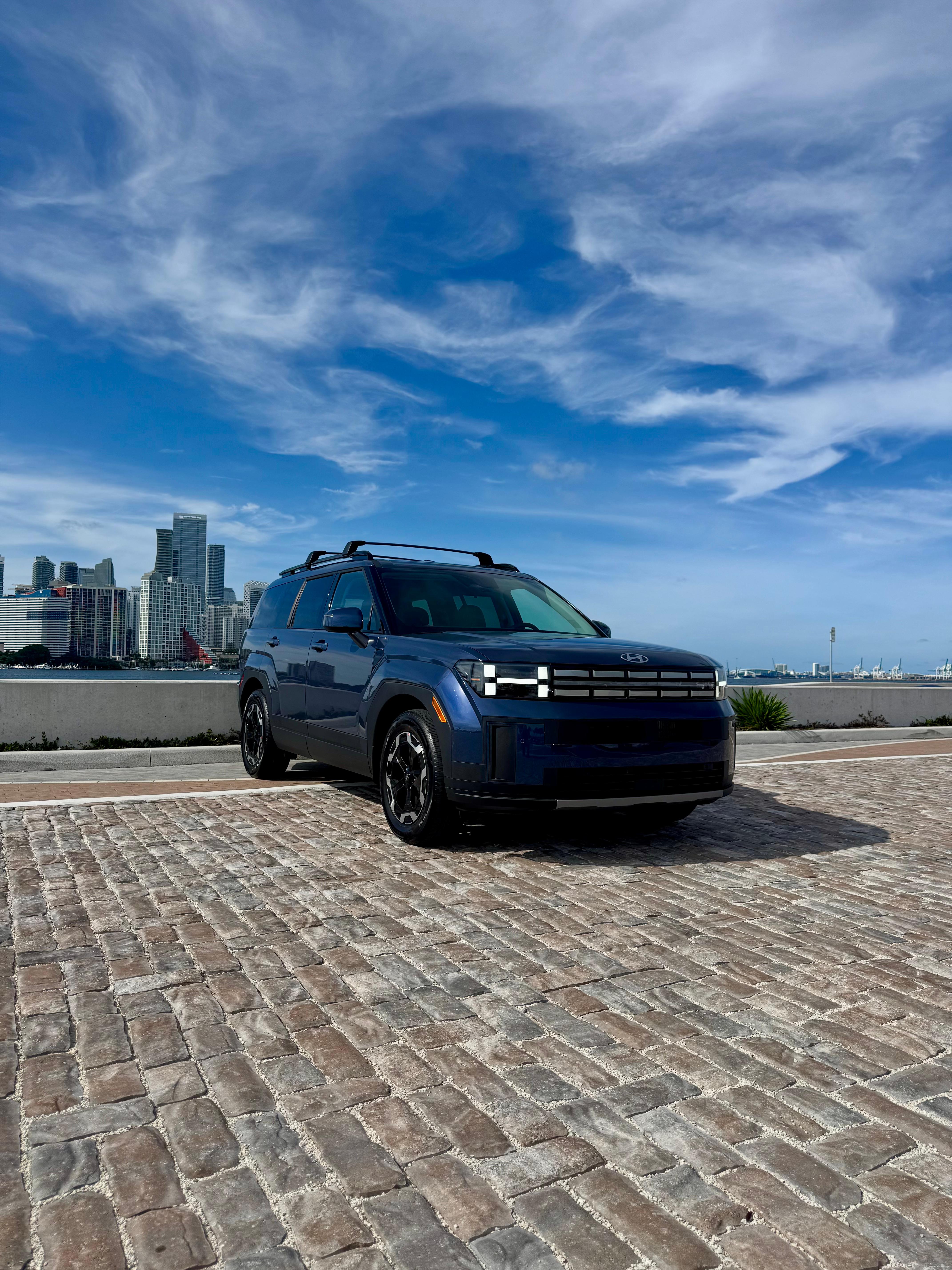 Hyundai Santa Fe 2025 in Miami, FL