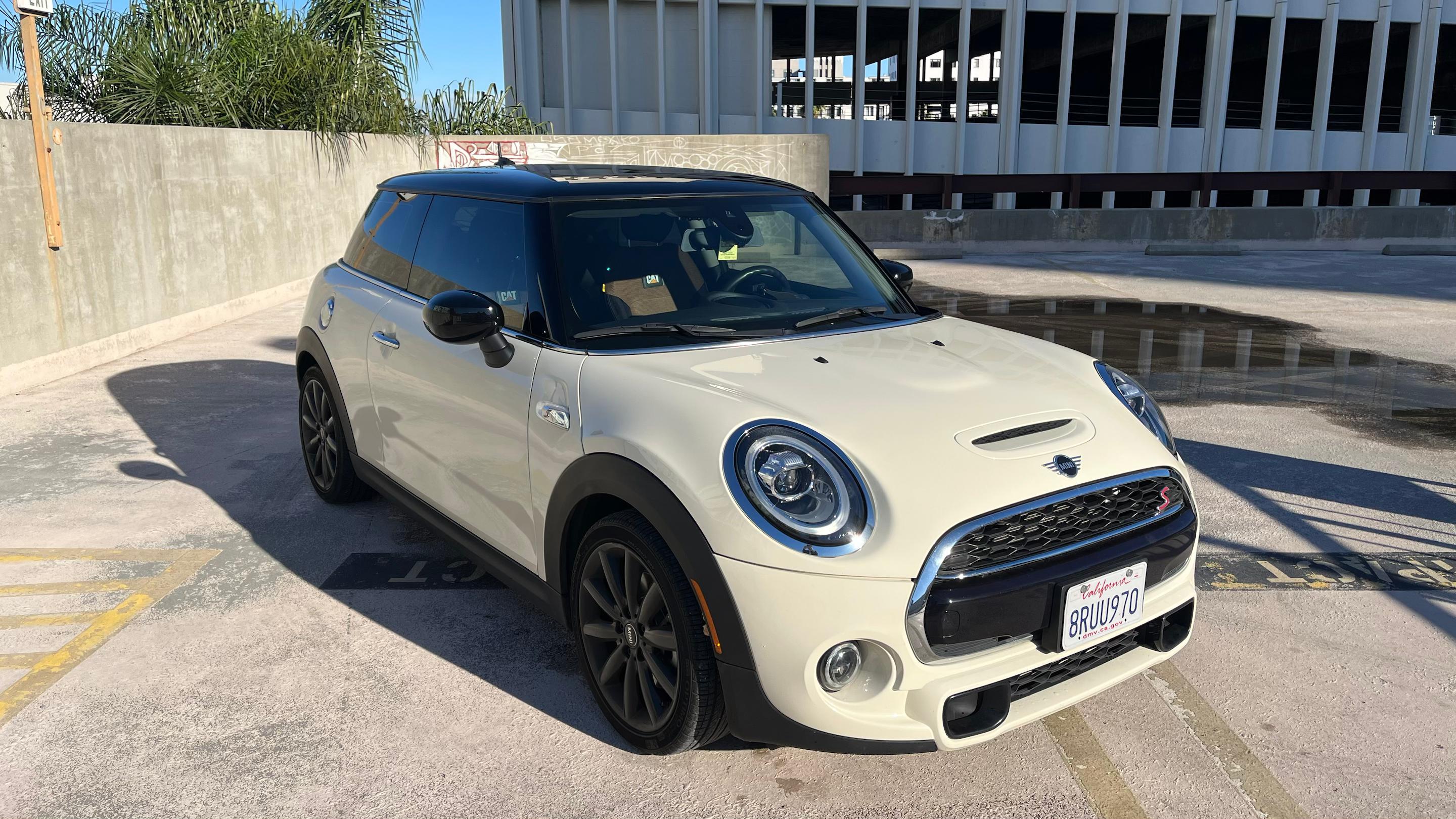 MINI Hardtop 2 Door 2020 in Long Beach, CA