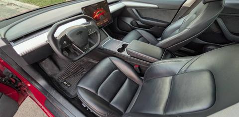 Tesla Model 3 2023