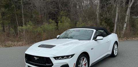 Ford Mustang 2024