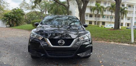Nissan Versa 2021