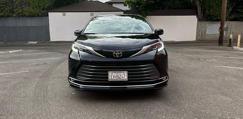 Toyota Sienna 2026