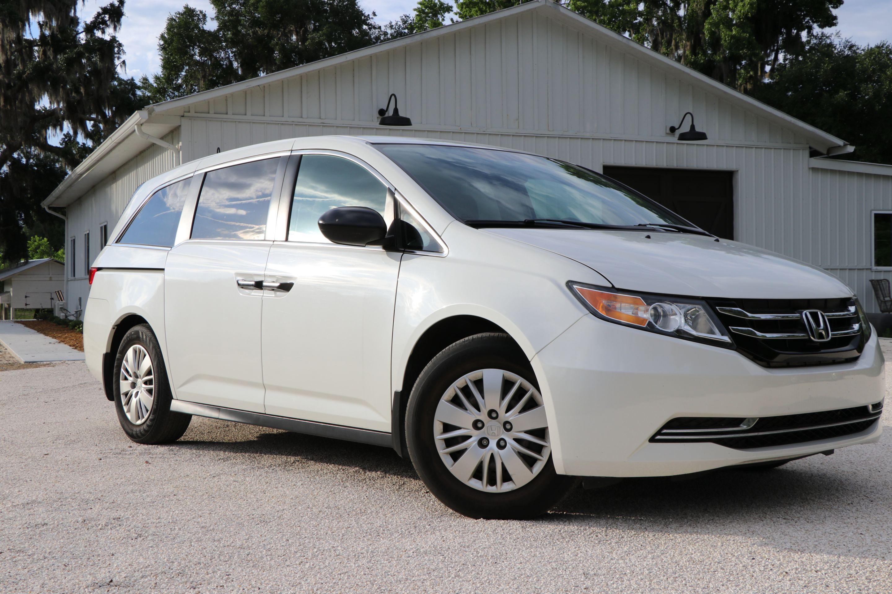 Honda Odyssey 2016 in Woodbine, GA