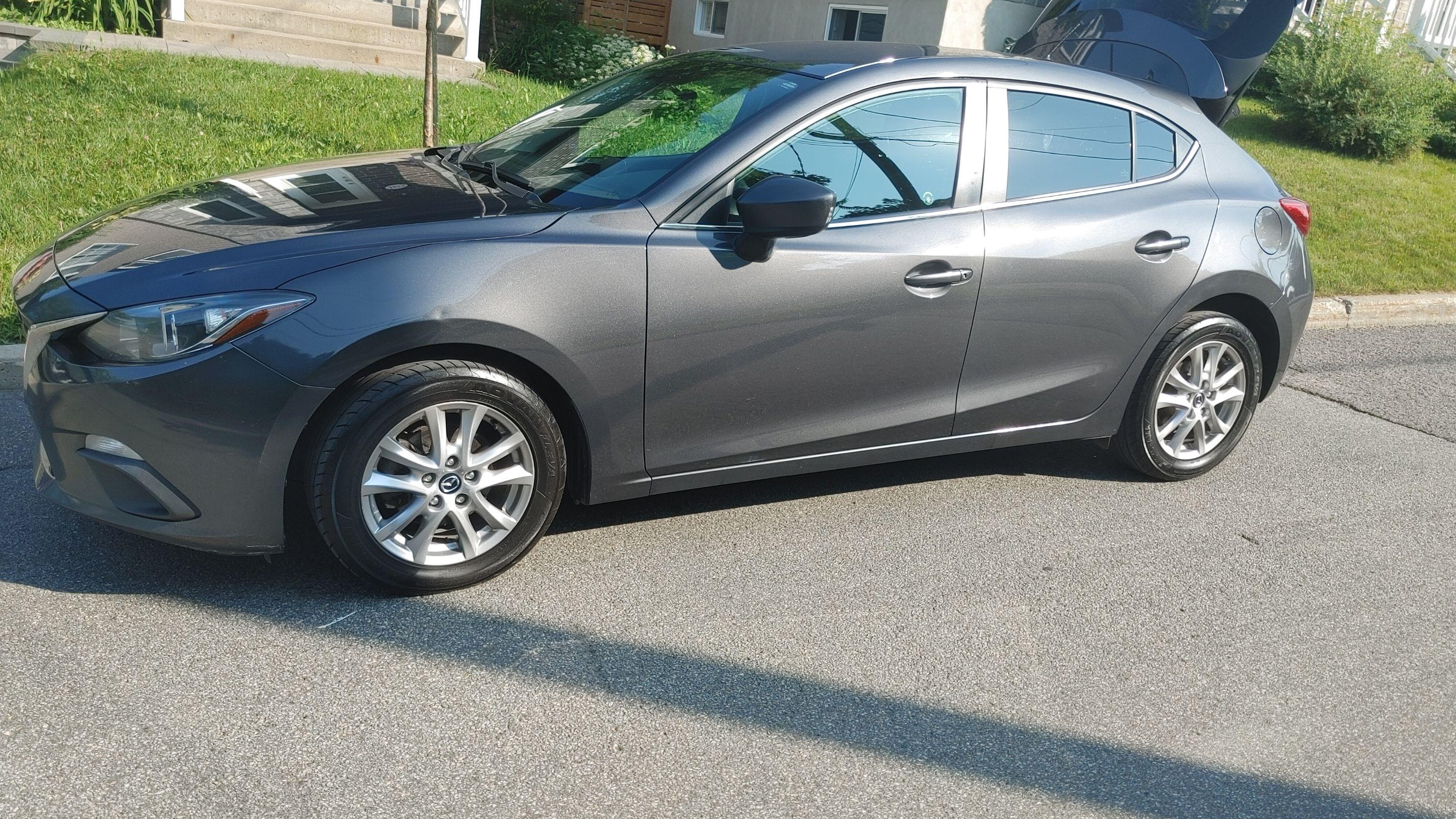 Mazda Mazda3 2015 in Québec, QC