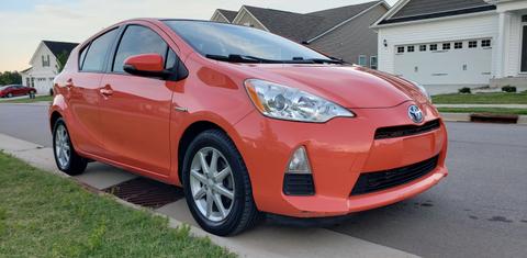 Toyota Prius c 2012
