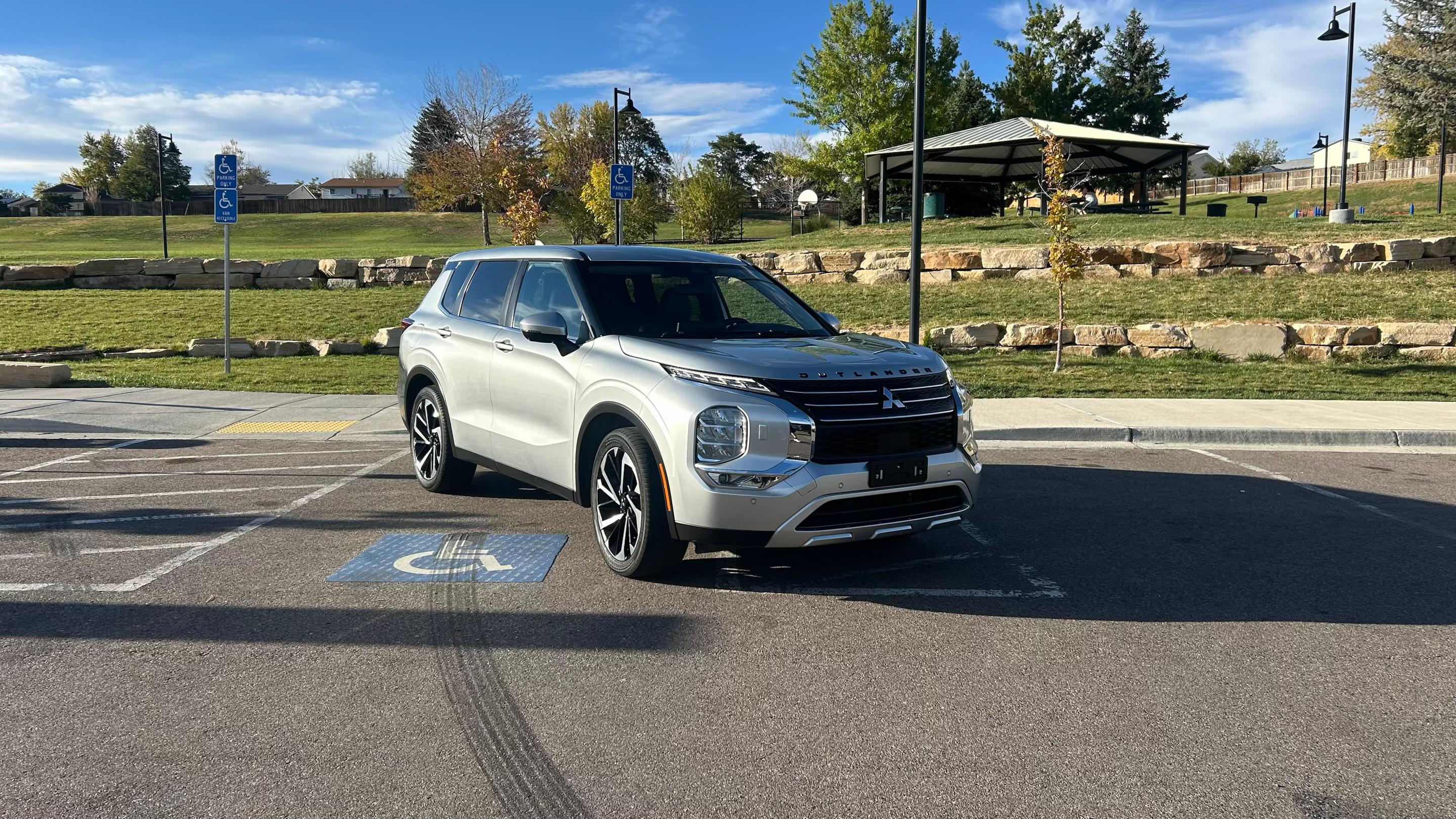 Mitsubishi Outlander 2022 in Thornton, CO