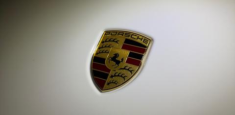 Porsche 718 Cayman 2025