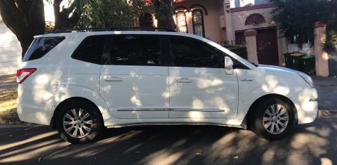 SsangYong STAVIC 2013