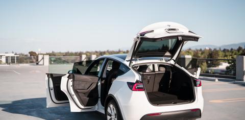 Tesla Model Y 2021