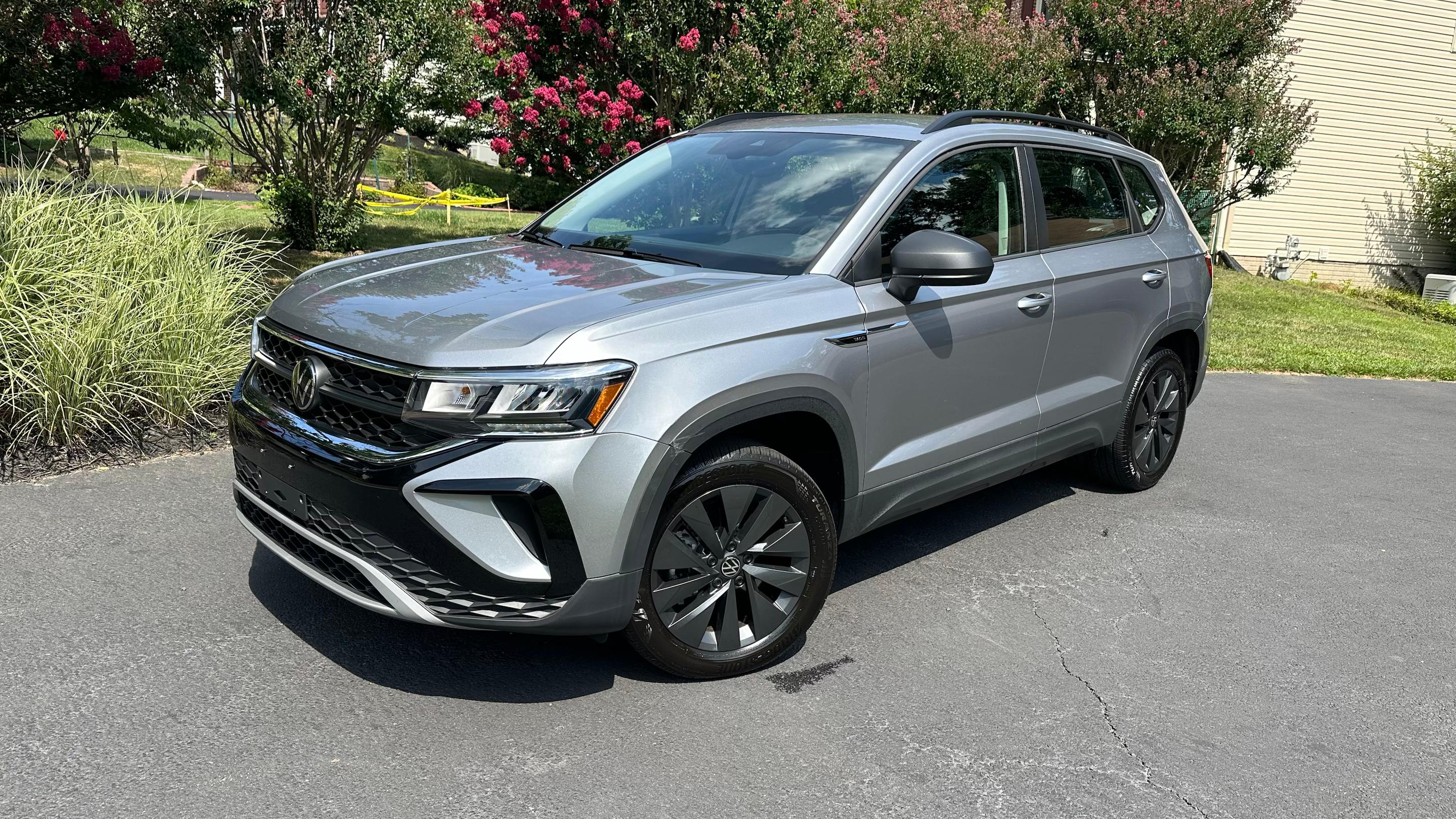 Volkswagen Taos 2024 in Falls Church, VA