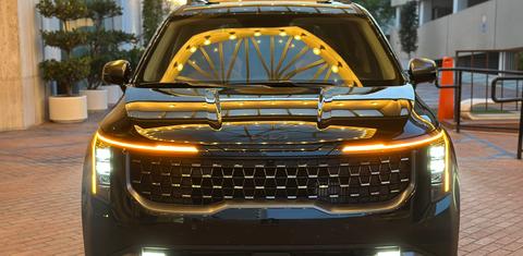 Kia Carnival Hybrid 2025
