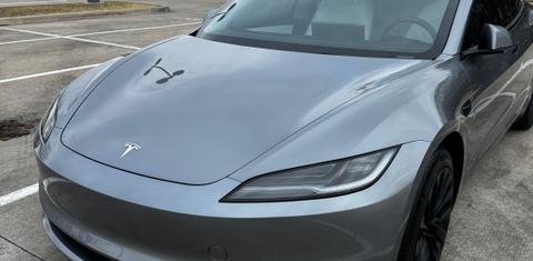 Tesla Model 3 2025