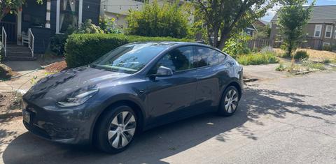 Tesla Model Y 2022