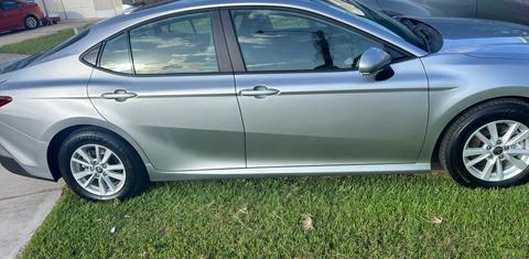 Toyota Camry Hybrid 2026