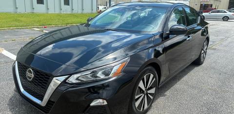 Nissan Altima 2021