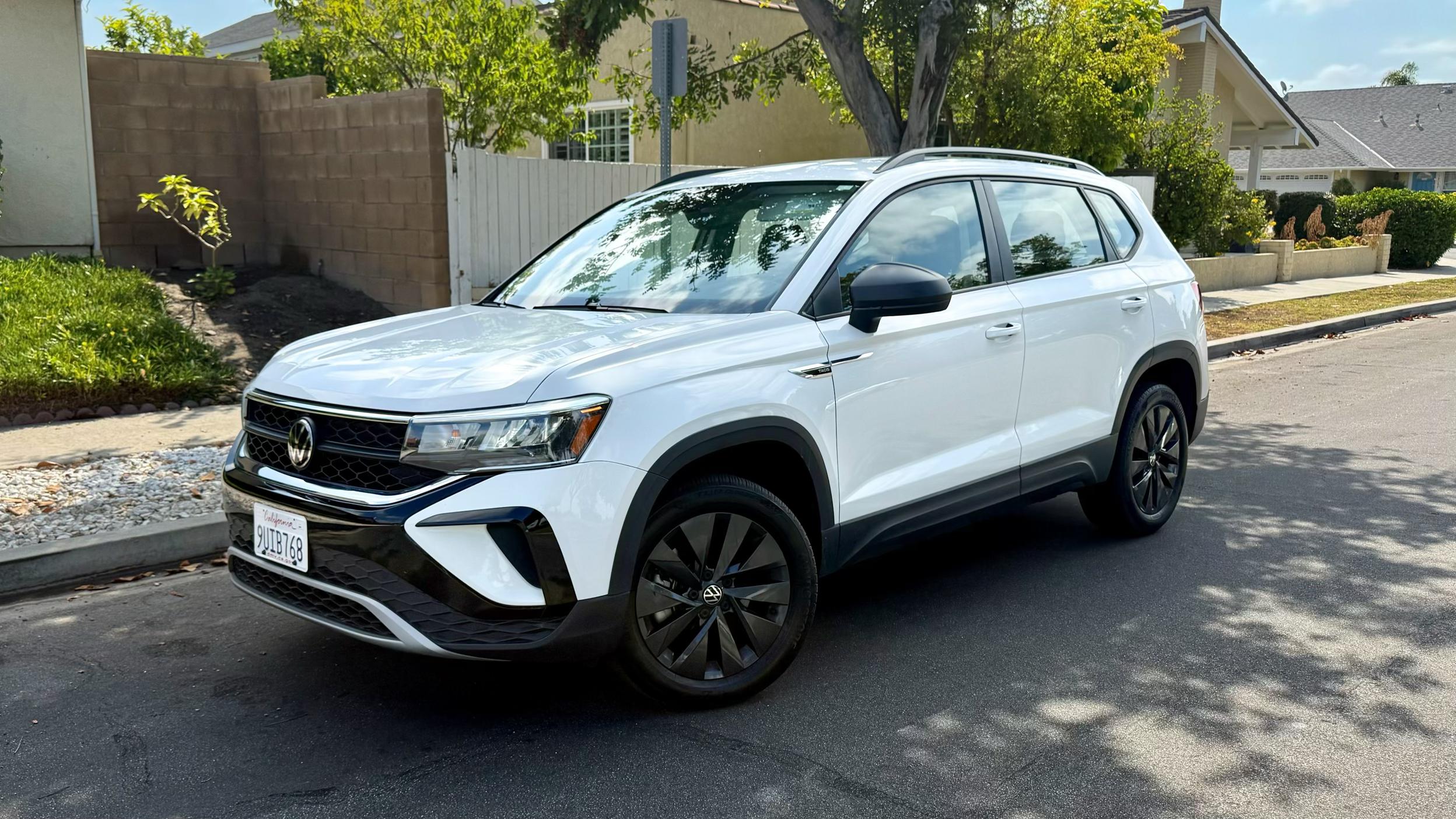 Volkswagen Taos 2024 in Tustin, CA